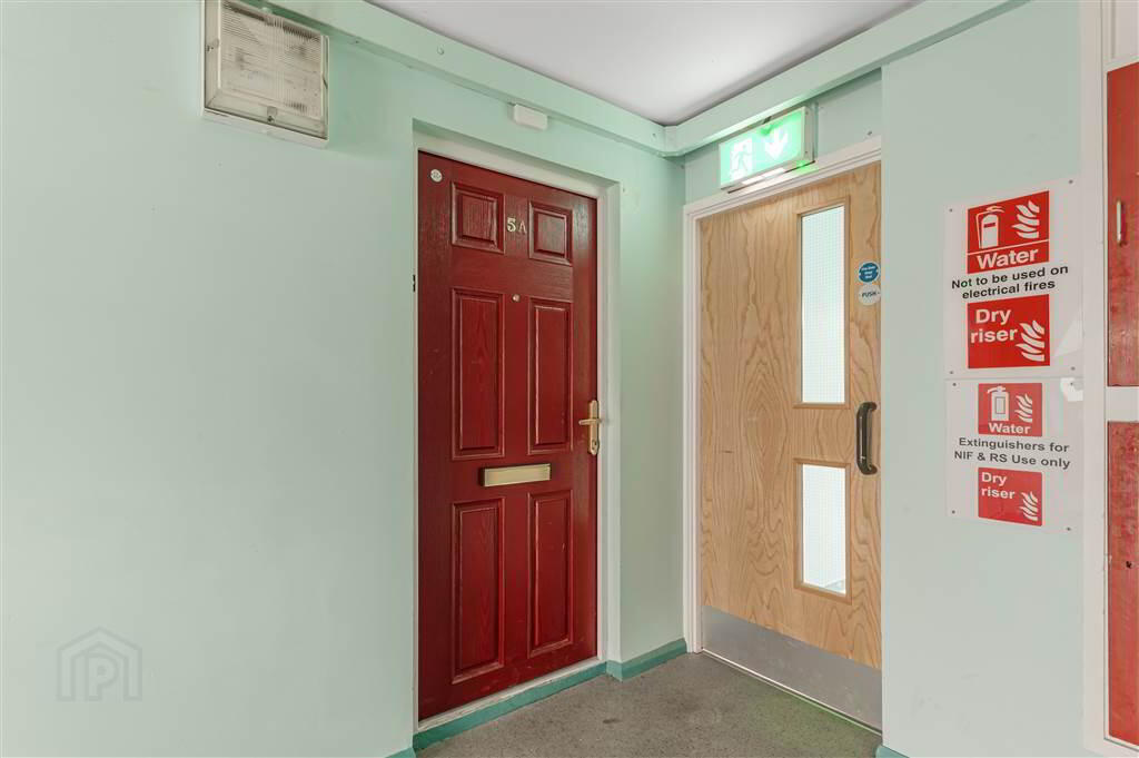 5a Parkdale House 4 of 15