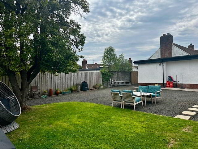 1 Glentoye Park 14 of 14