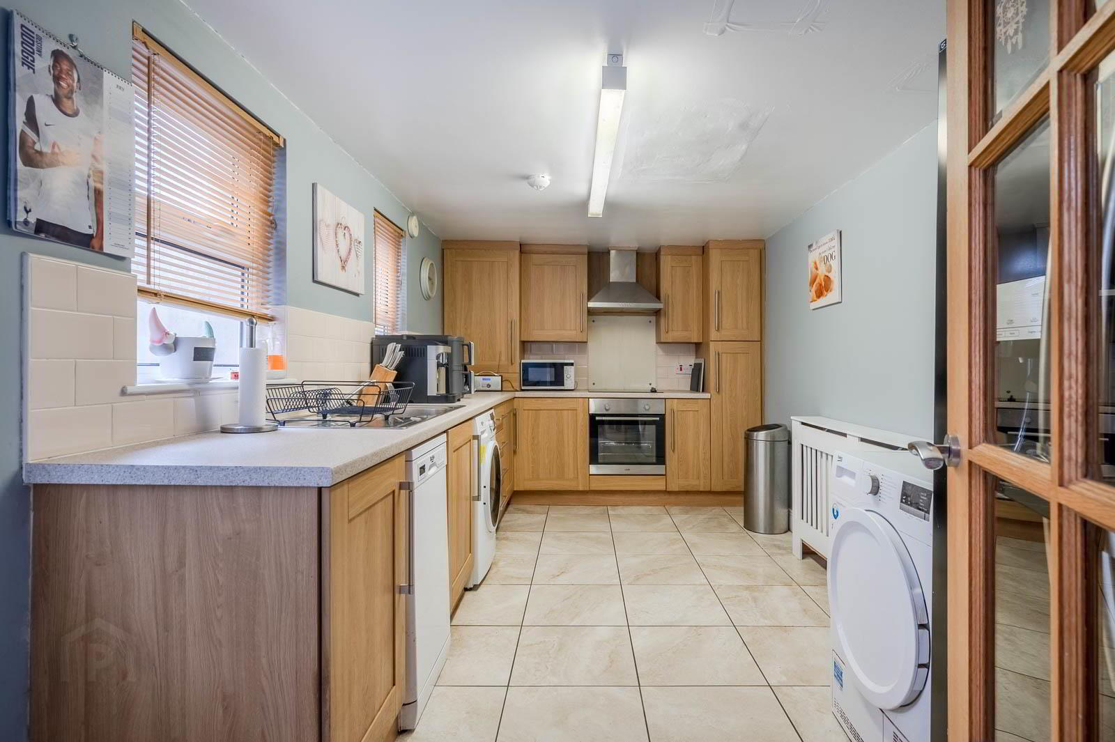 10 Bingham Street 6 of 17