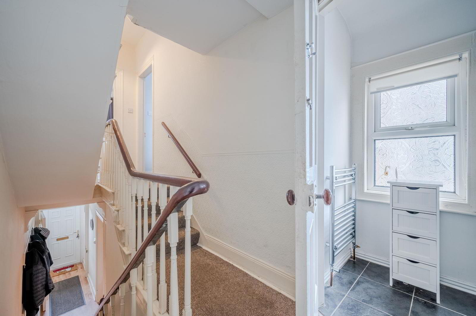 10 Bingham Street 7 of 17