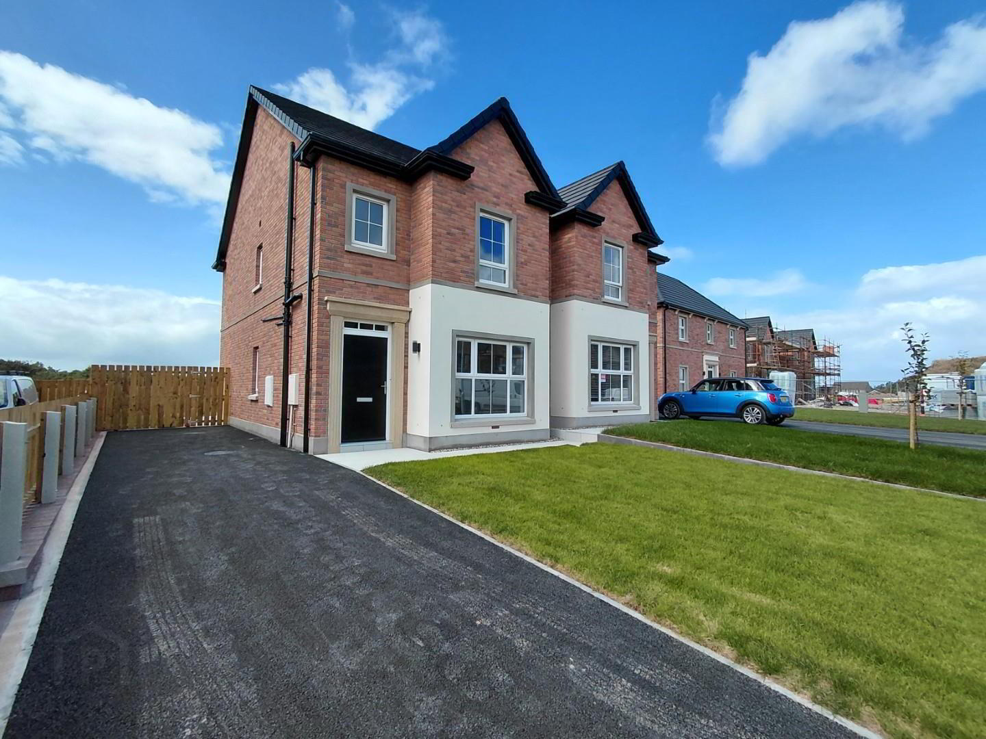 314 Drumnagoon Park 1 of 23