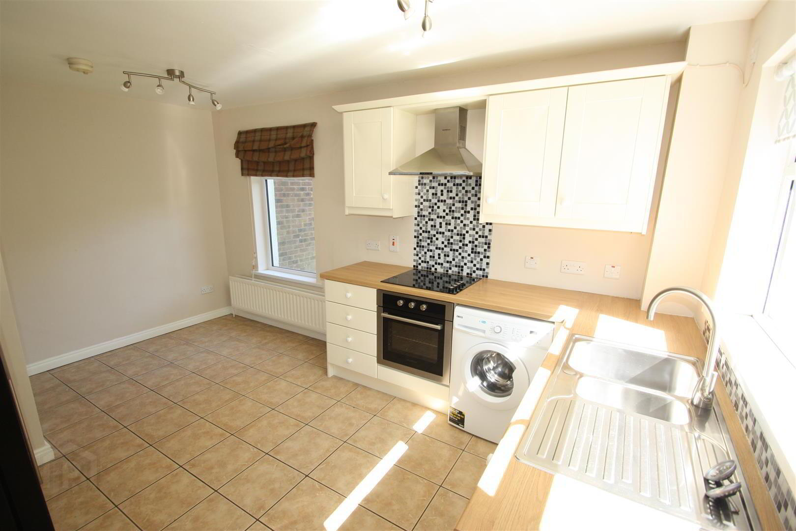 15 Crombeg Court 5 of 19