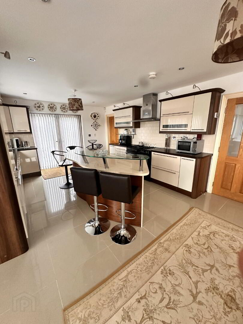 69 Stracomer Hill 12 of 37