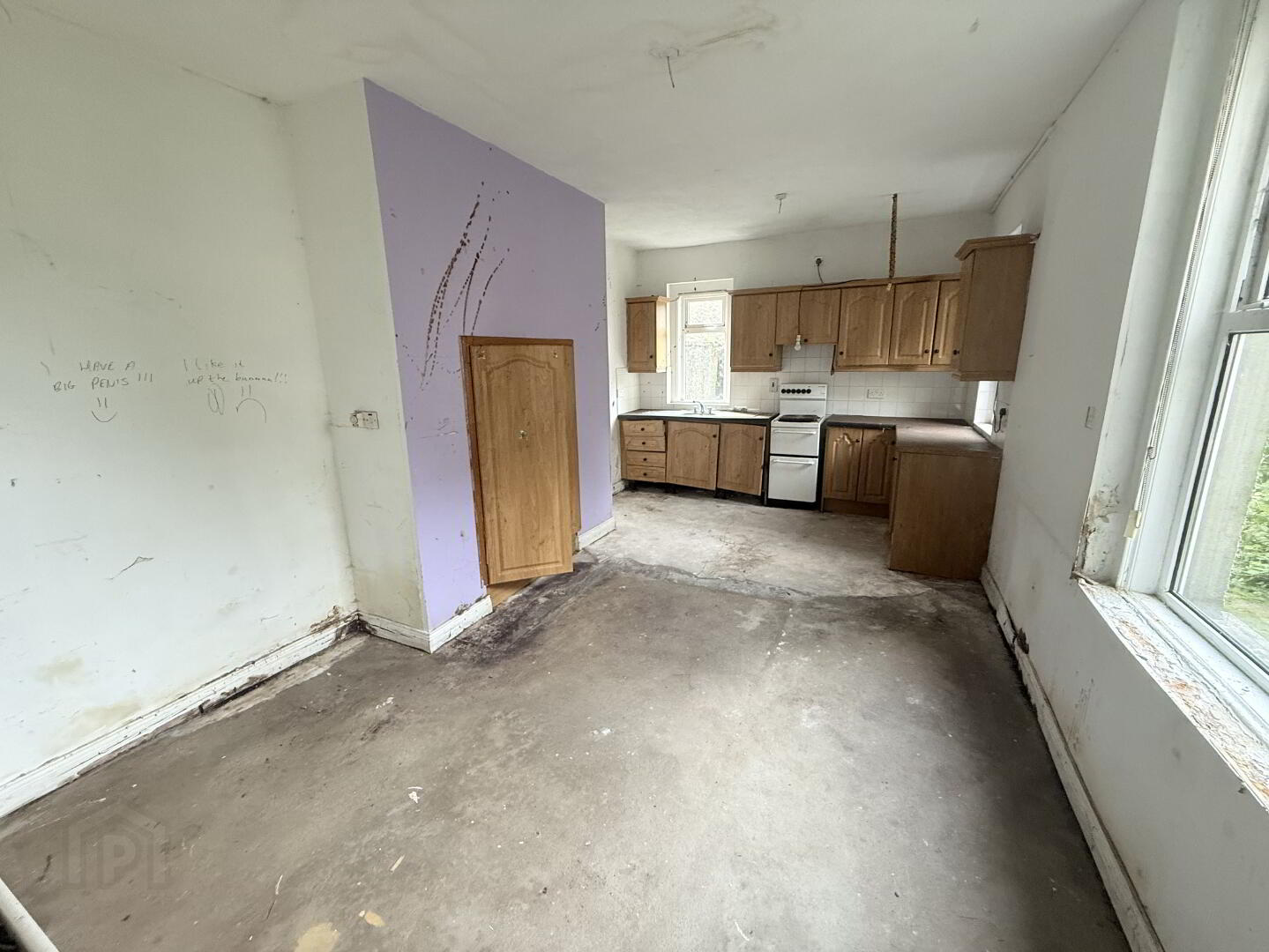 Newtownbutler Road 5 of 17