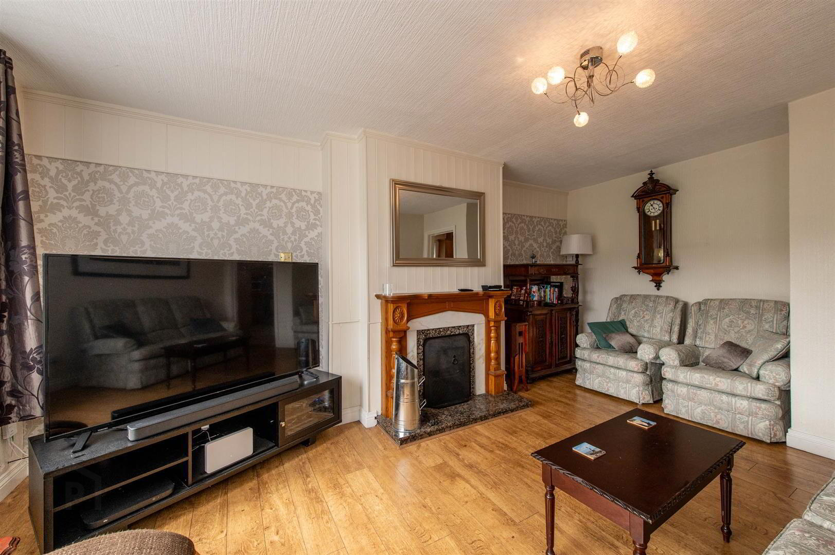 30 St. Dillons Avenue 4 of 24