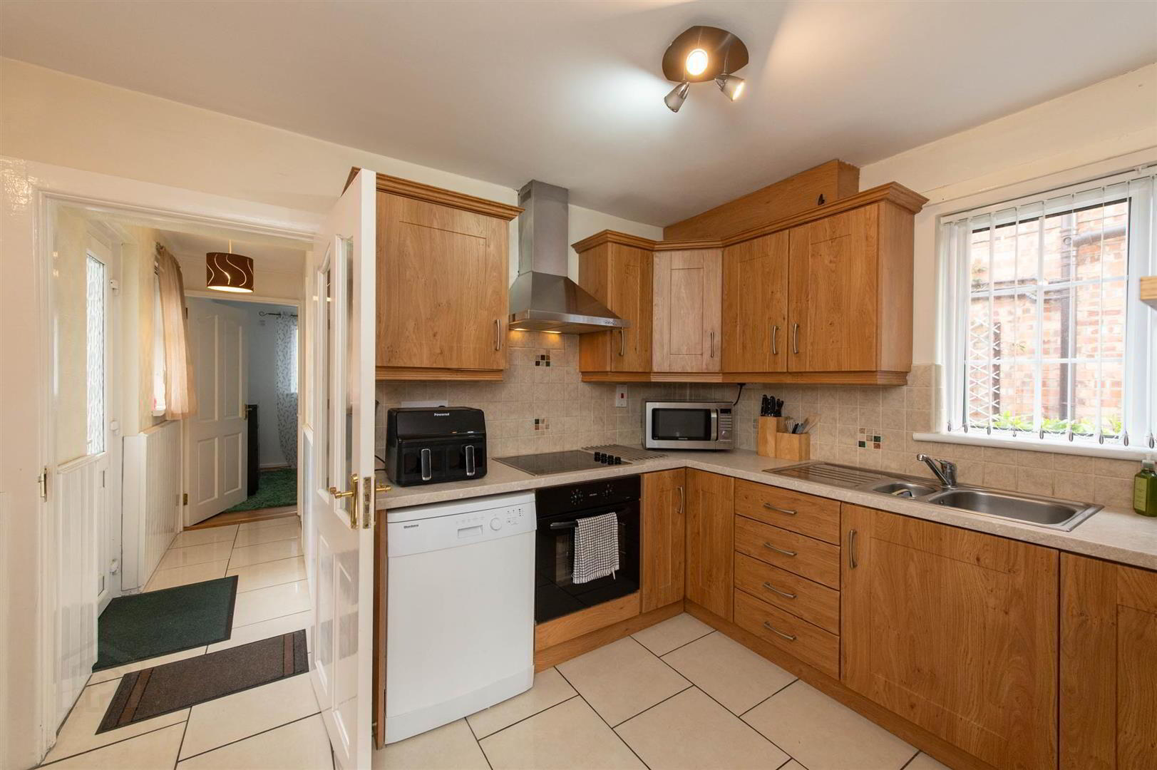 30 St. Dillons Avenue 10 of 24