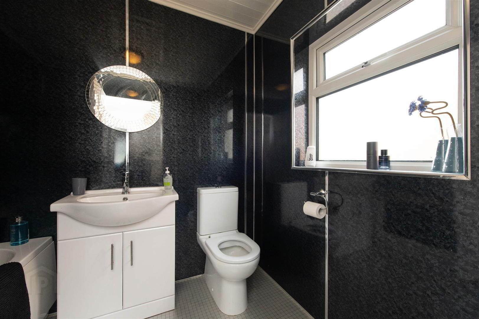 30 St. Dillons Avenue 15 of 24