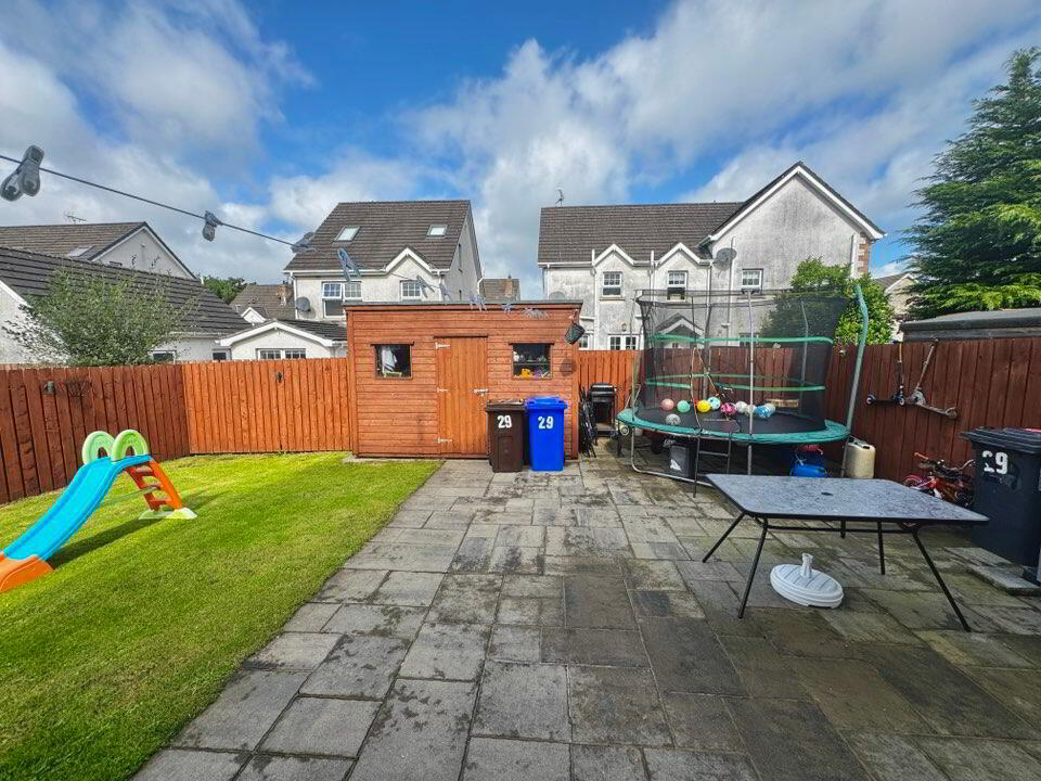 29 Edenmore Avenue 25 of 27