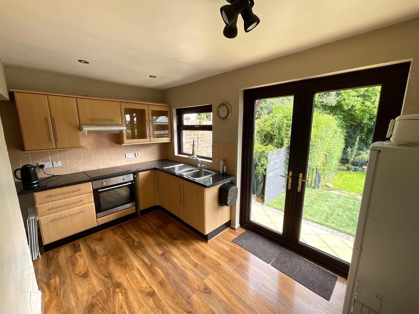 249 Joanmount Gardens 4 of 9
