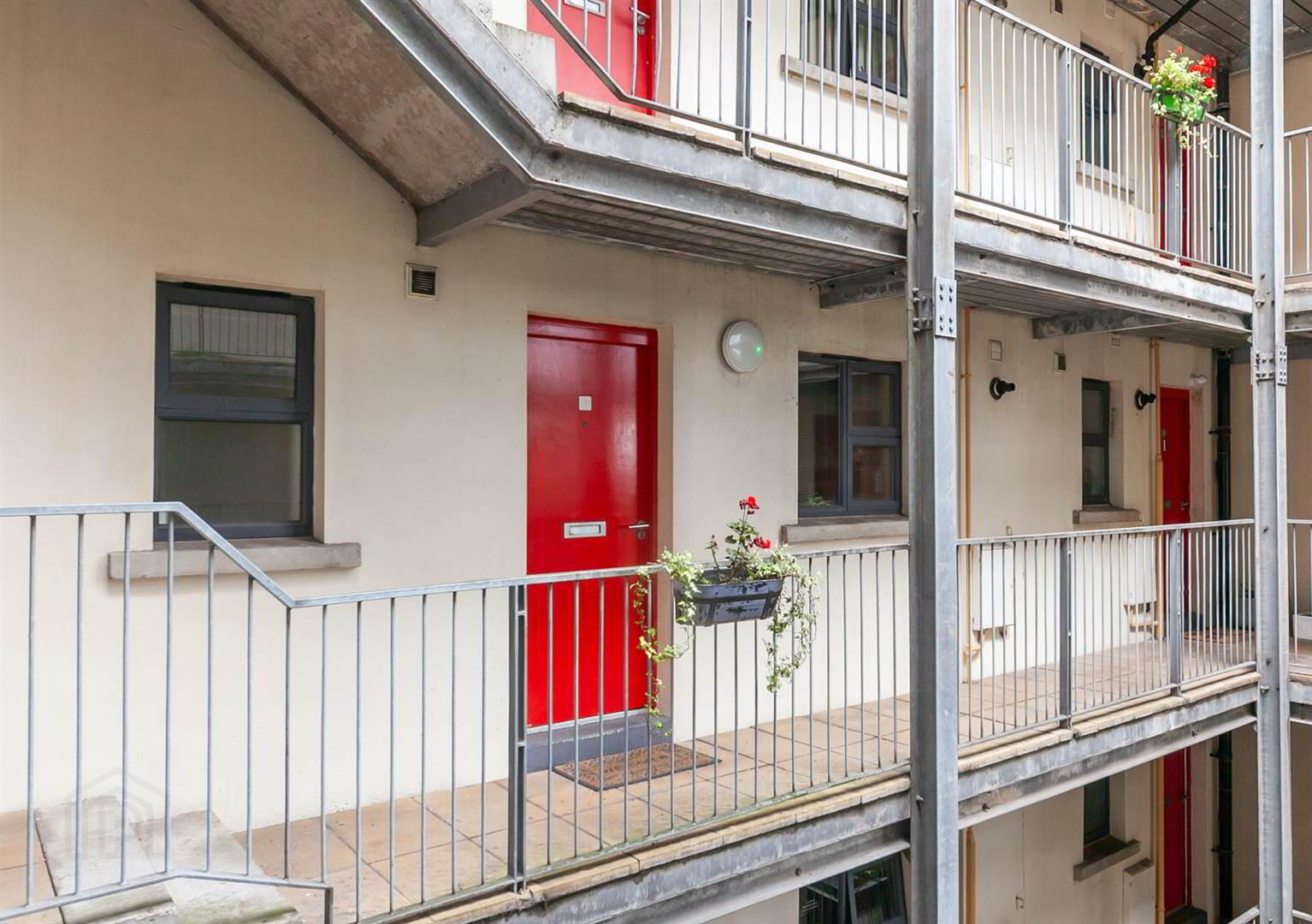 402 The Lucas Building, 1-3 Ormeau Avenue 3 of 12