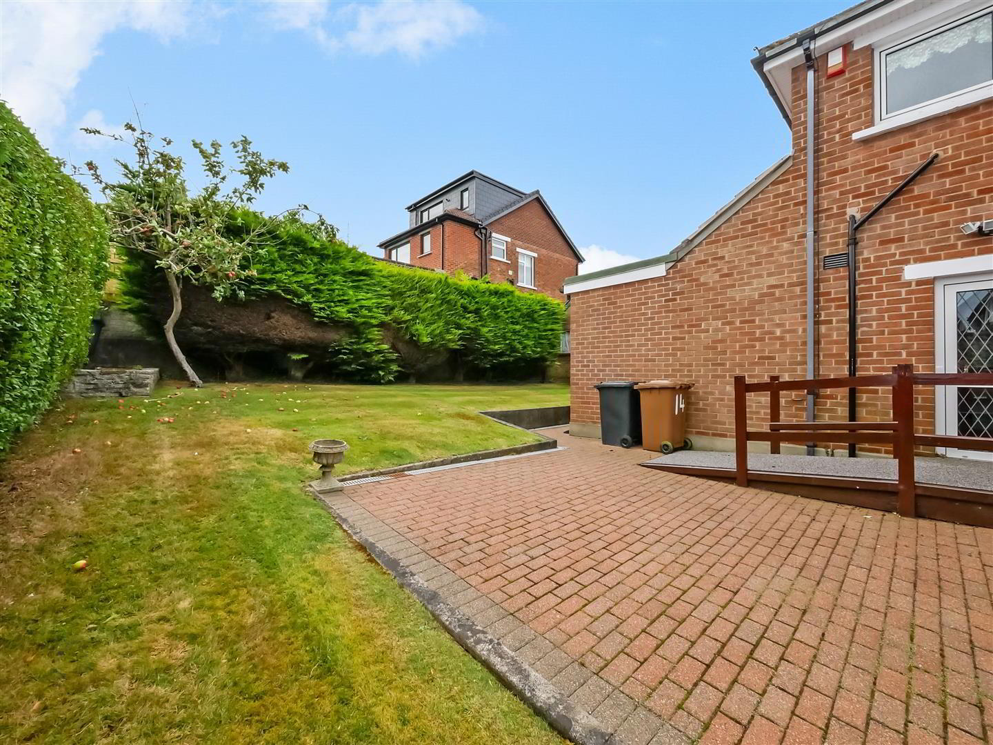 14 Cotswold Avenue 18 of 19