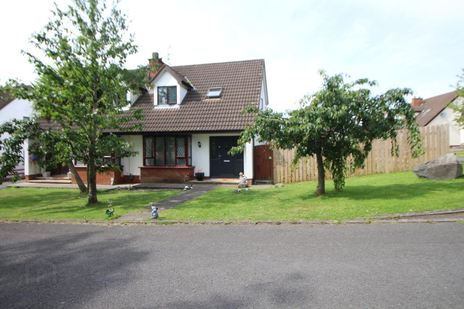 91 Broadlands 1 of 12