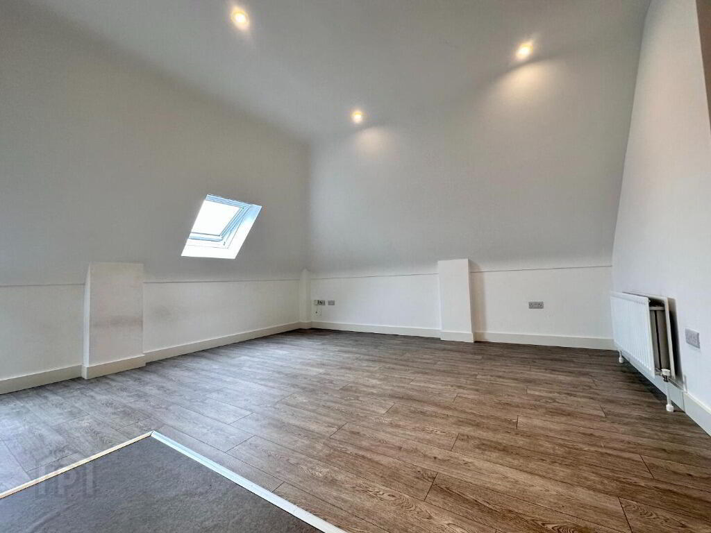311 Cavehill Road 2 of 7