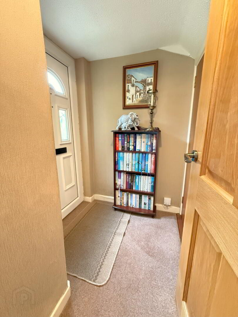 18 Bamford Park 2 of 26