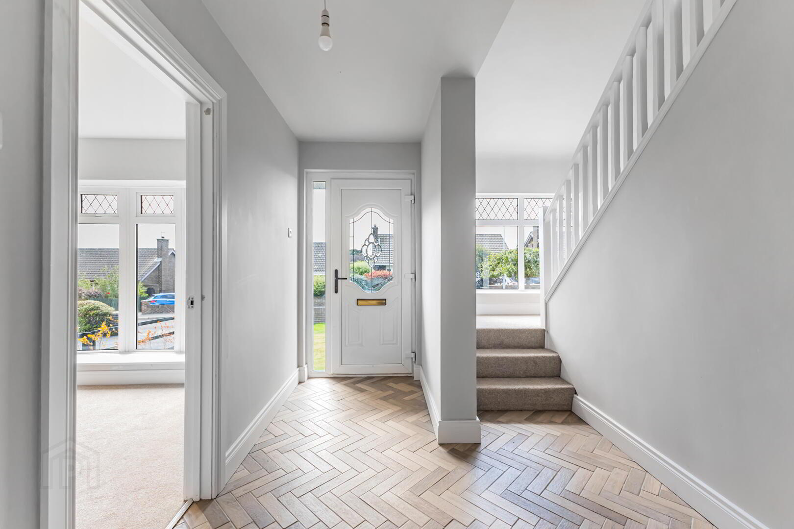 33 Dermott Walk 3 of 17