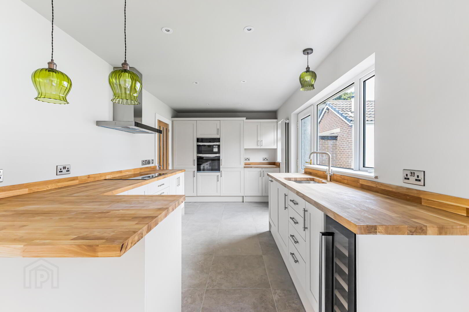 33 Dermott Walk 6 of 17