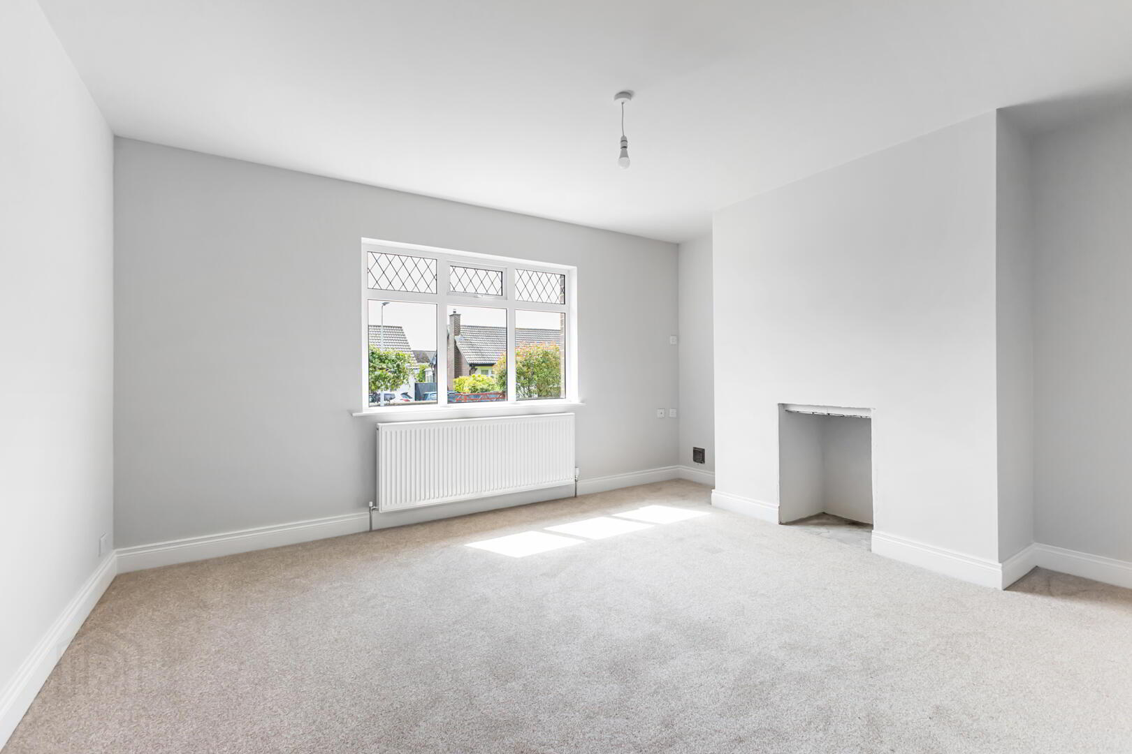33 Dermott Walk 9 of 17