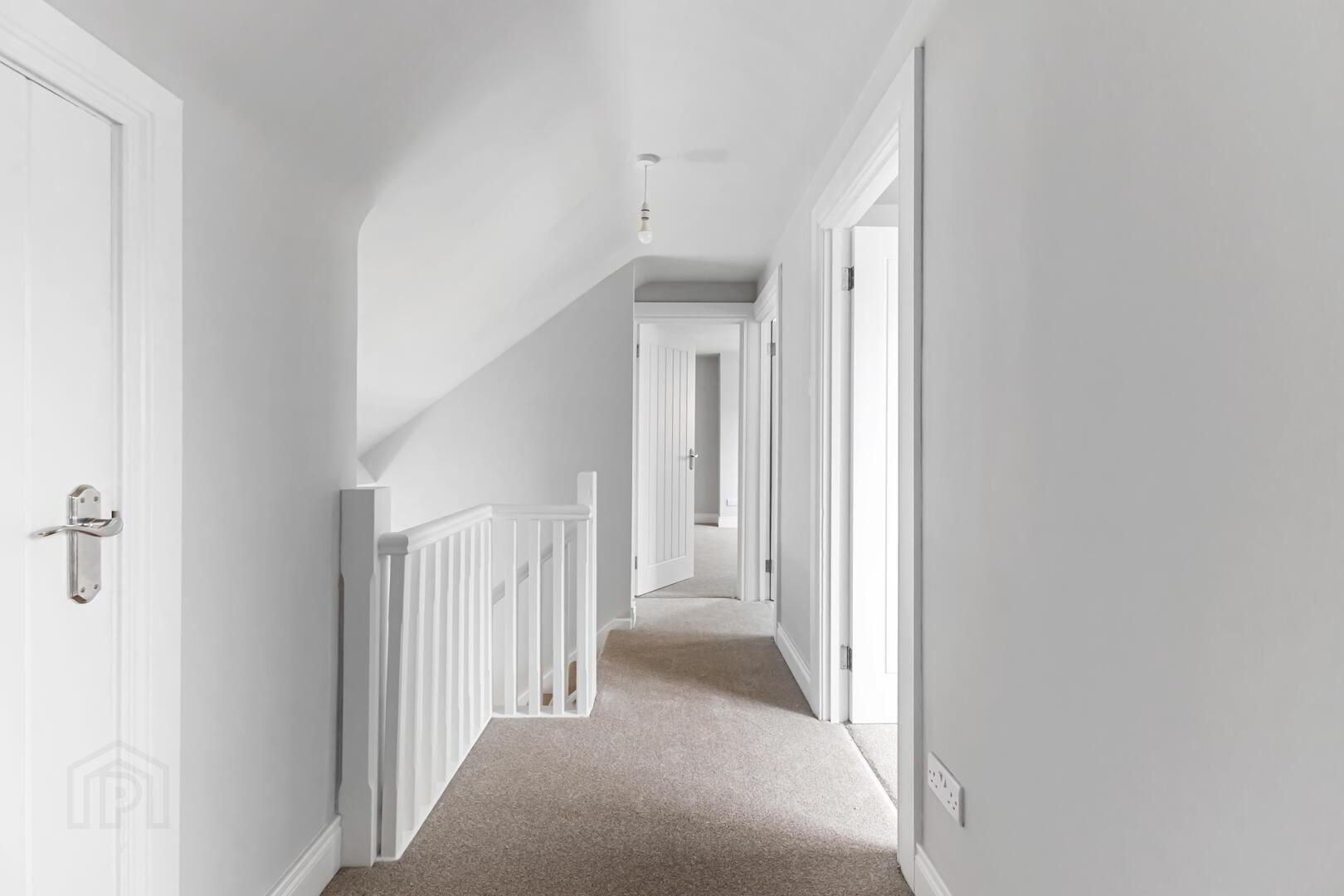 33 Dermott Walk 10 of 17
