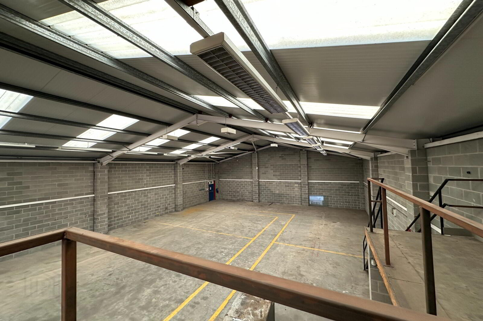 Unit 17, Hulls Lane 4 of 6