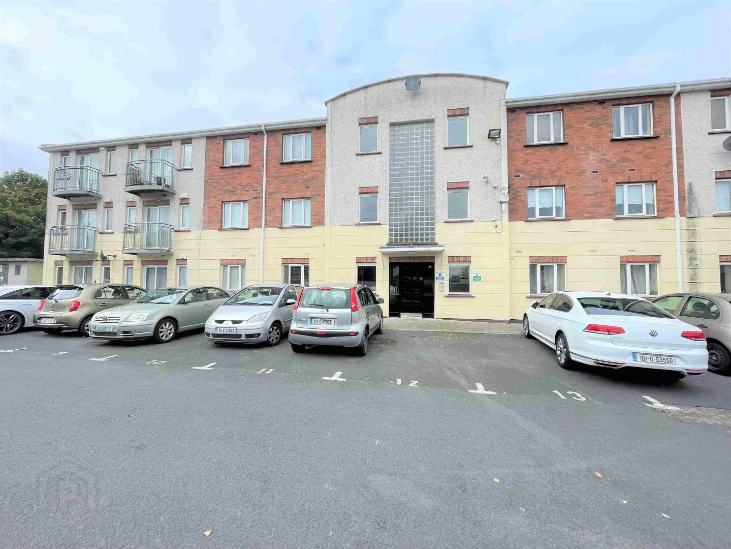 Hazelgrove Court 1 of 14
