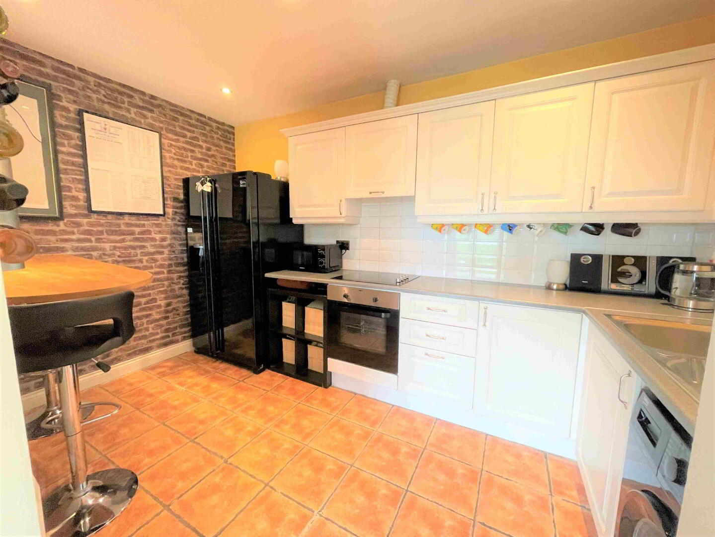 Hazelgrove Court 6 of 14