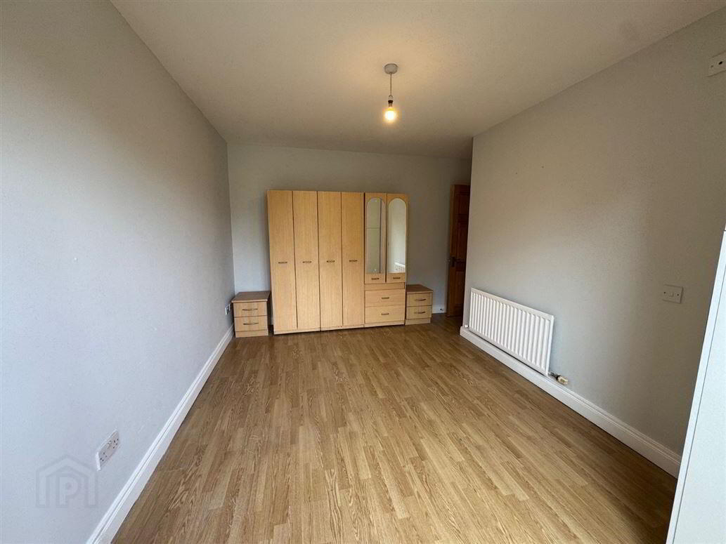 28 Beacon Court 6 of 9