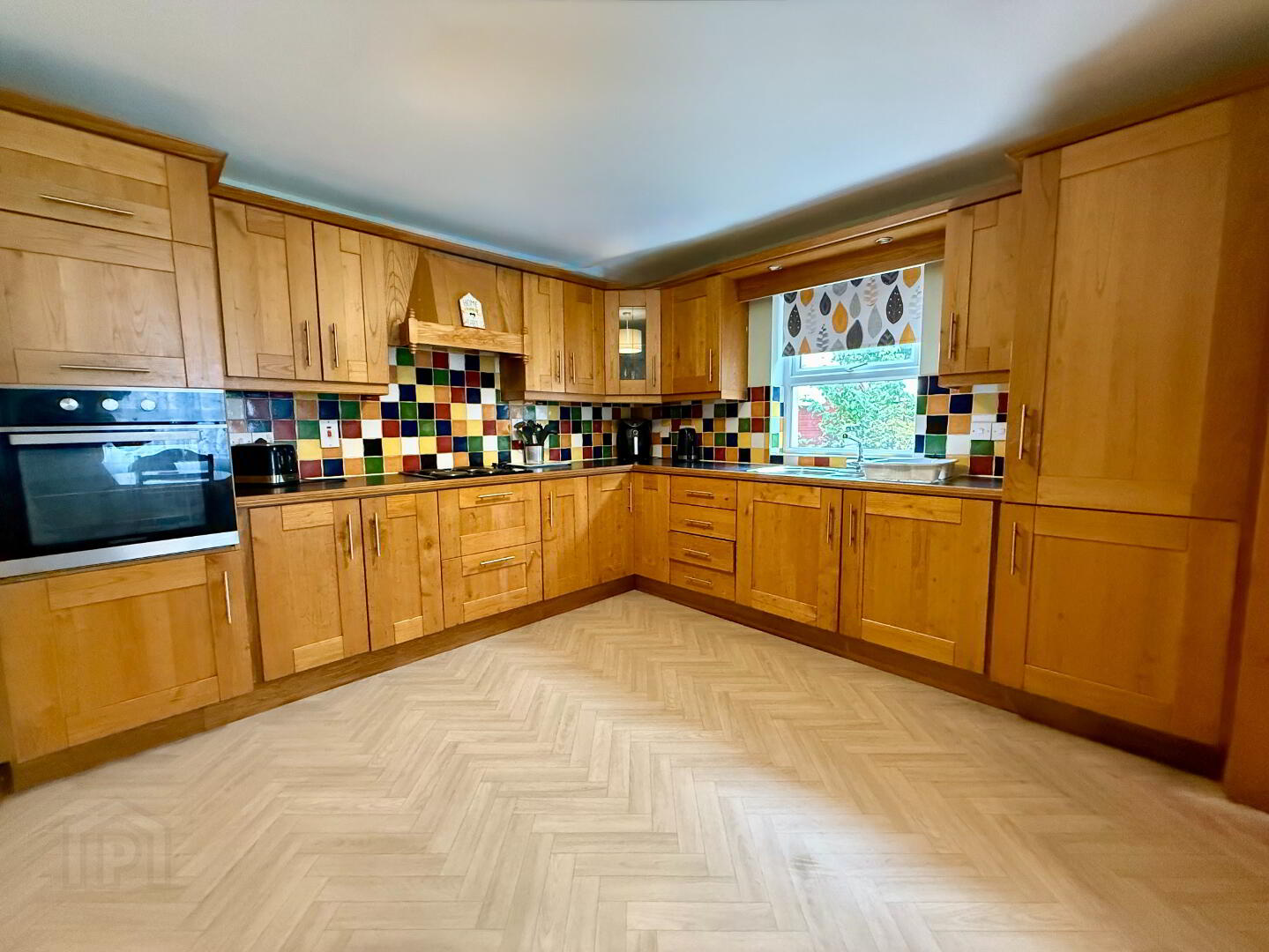 5 Elm Avenue 5 of 14