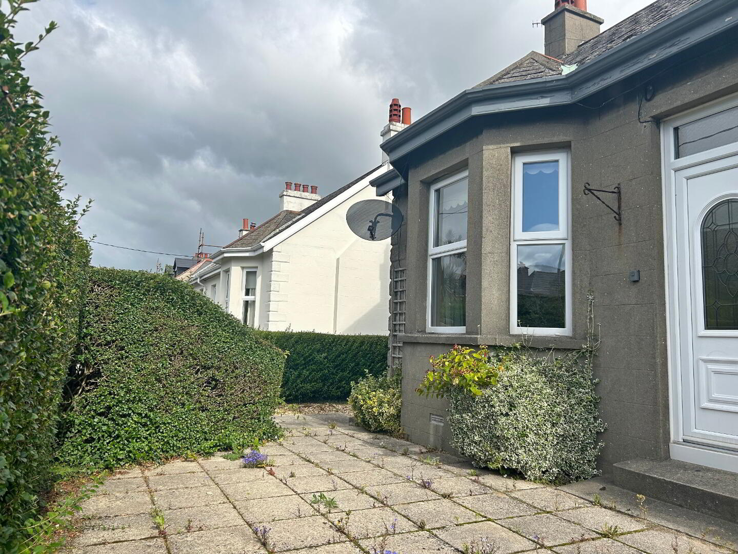 property description image