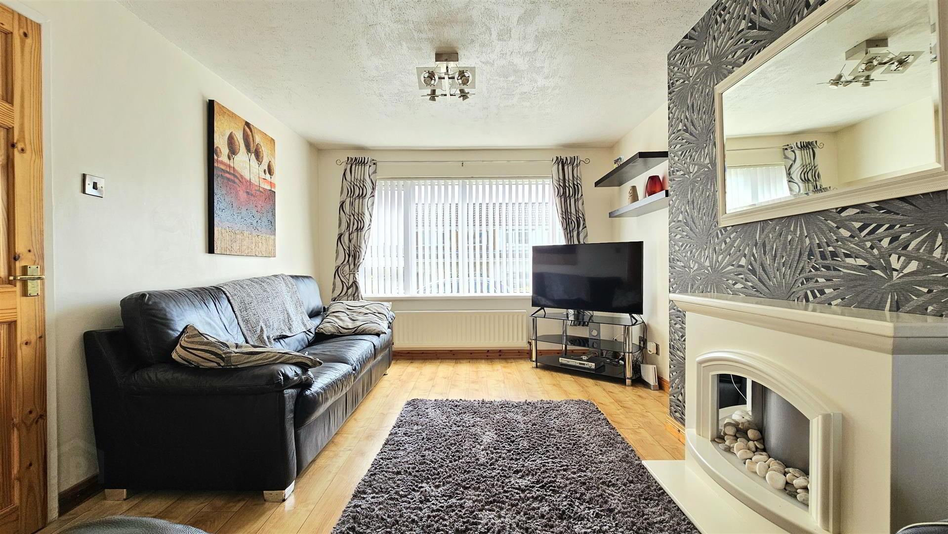29 Castleburn Road 5 of 15