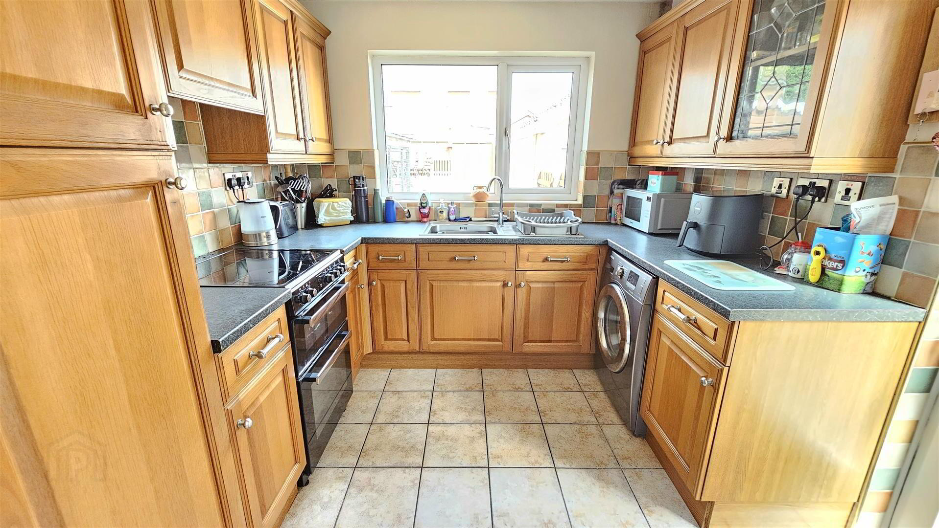 29 Castleburn Road 8 of 15