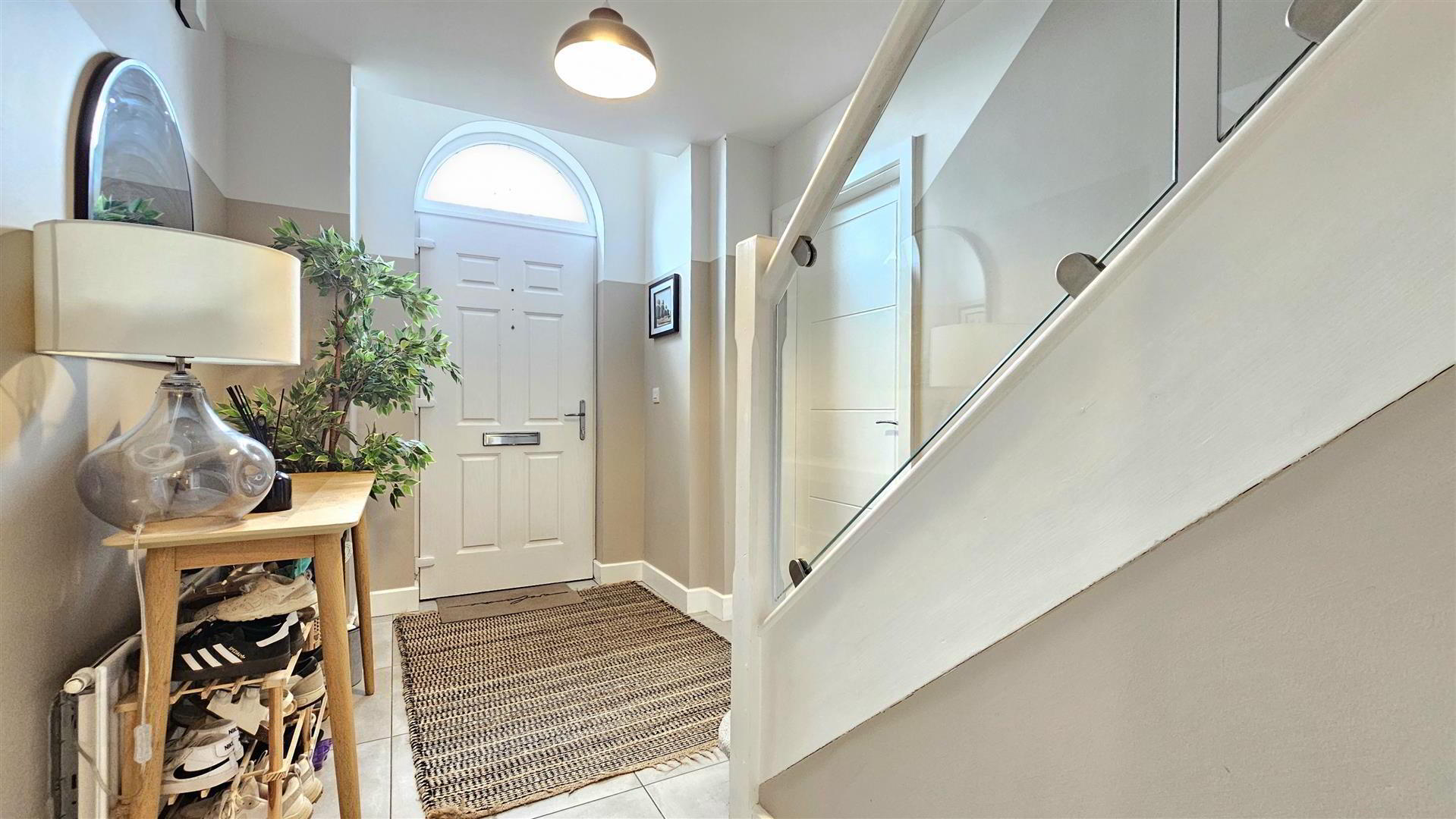 25 Bashford Park Hill 4 of 27