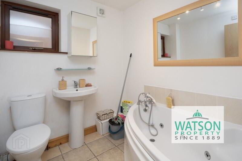 Apartment 4, 55 Antrim Road 15 of 16