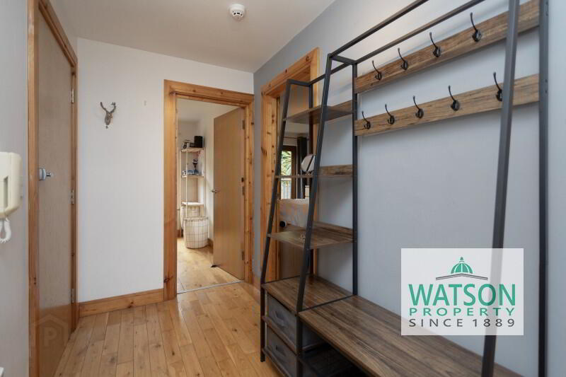 Apartment 4, 55 Antrim Road 10 of 16