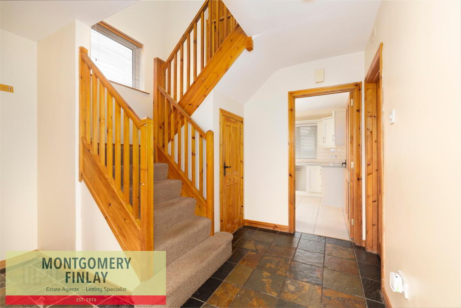 8 Beechgrove 4 of 25