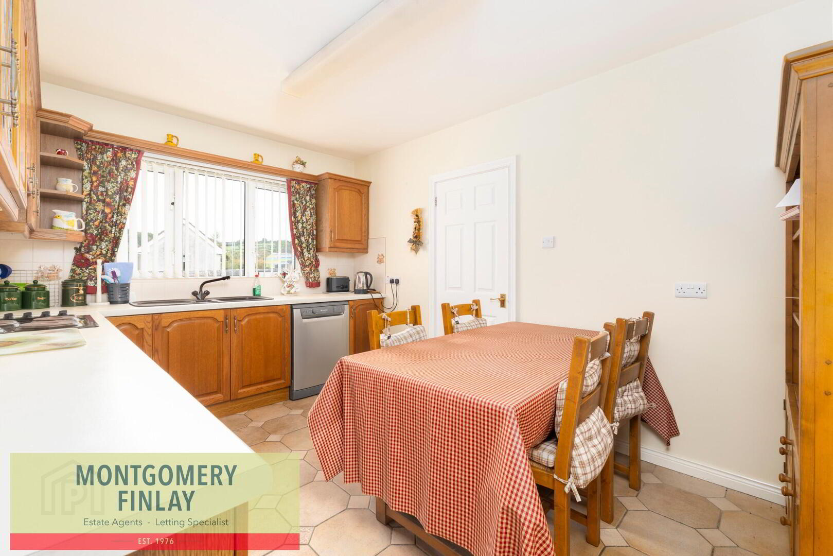 16 Killyvilly Heights 9 of 21