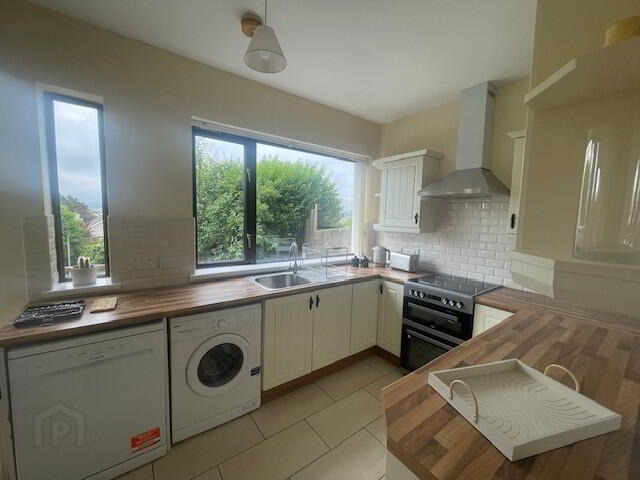 STUDENT LET 2025-26, 44 Prospect Road 4 of 8
