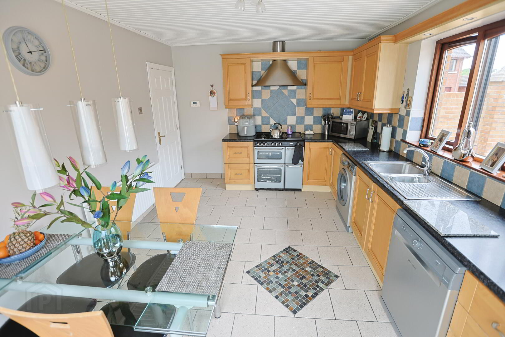 22 Hunters Hill Park 23 of 56