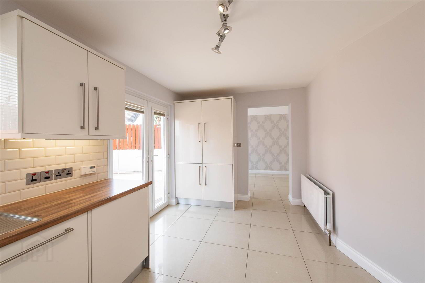 10 Drummond Brae 17 of 30