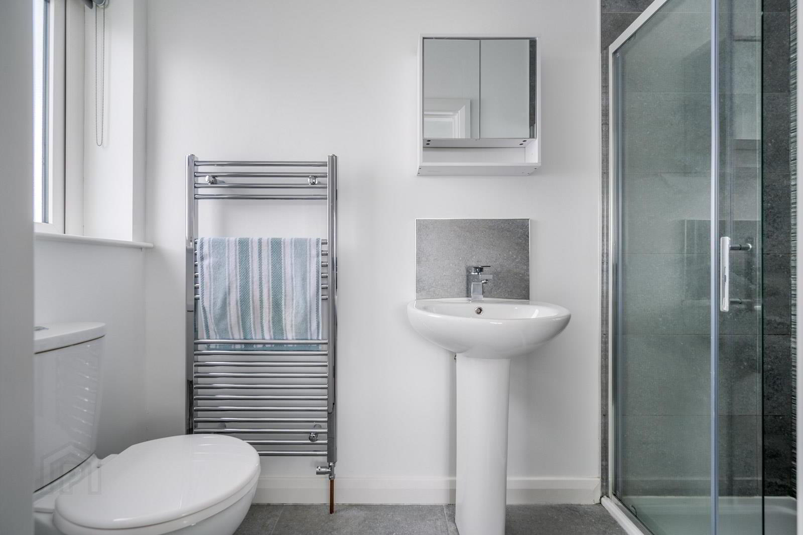 41 Balmoral Road 17 of 25