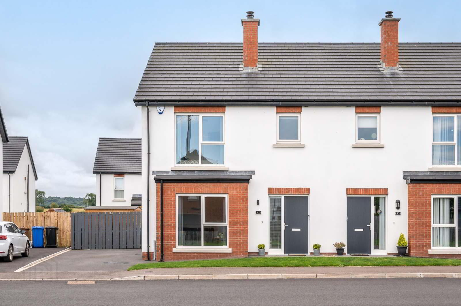 41 Balmoral Road 1 of 25