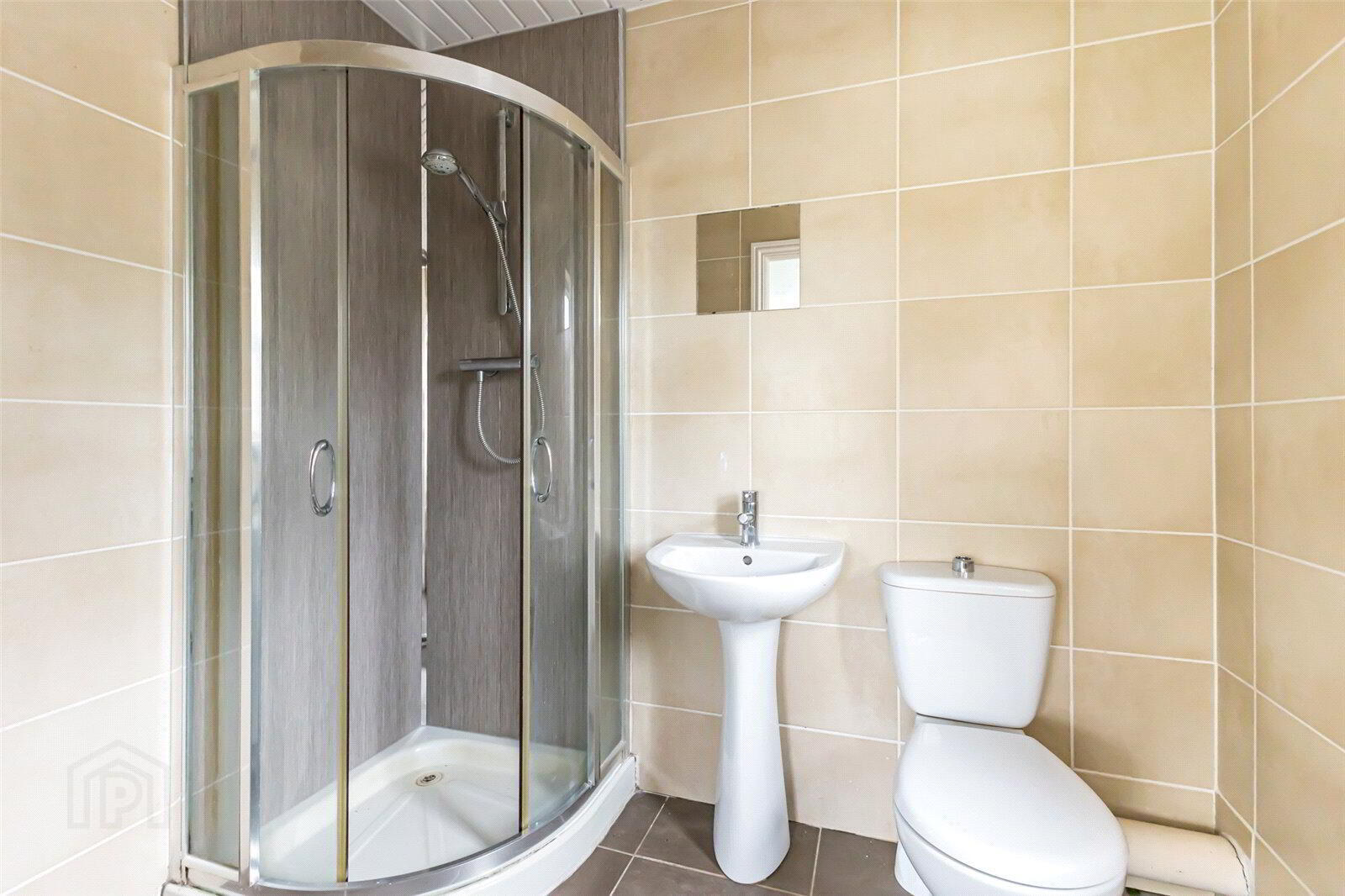 31 Dromona Road 22 of 36