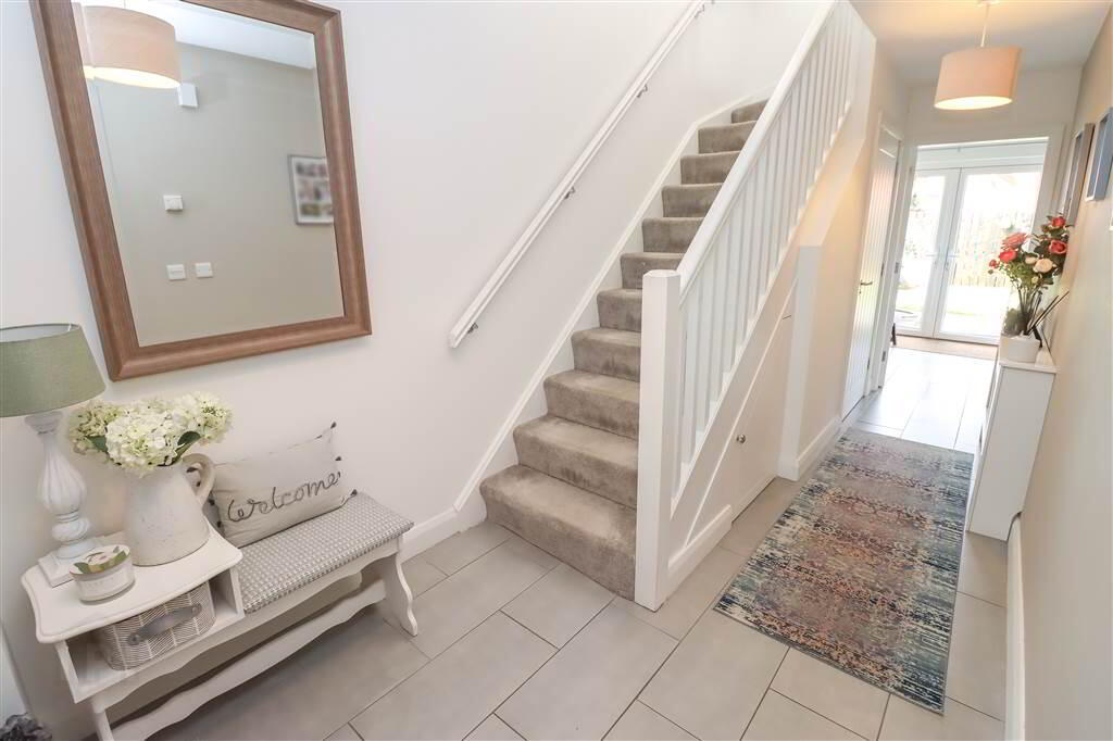 20 Orchard Hill Lane 3 of 29