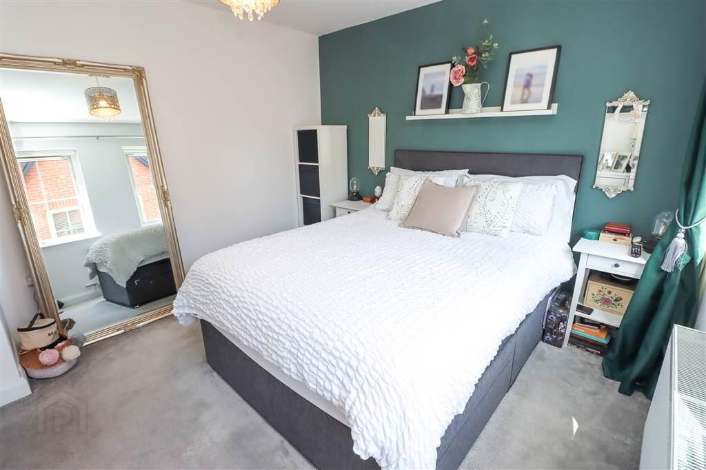 20 Orchard Hill Lane 17 of 29