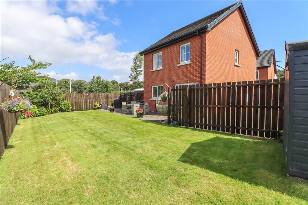 20 Orchard Hill Lane 28 of 29