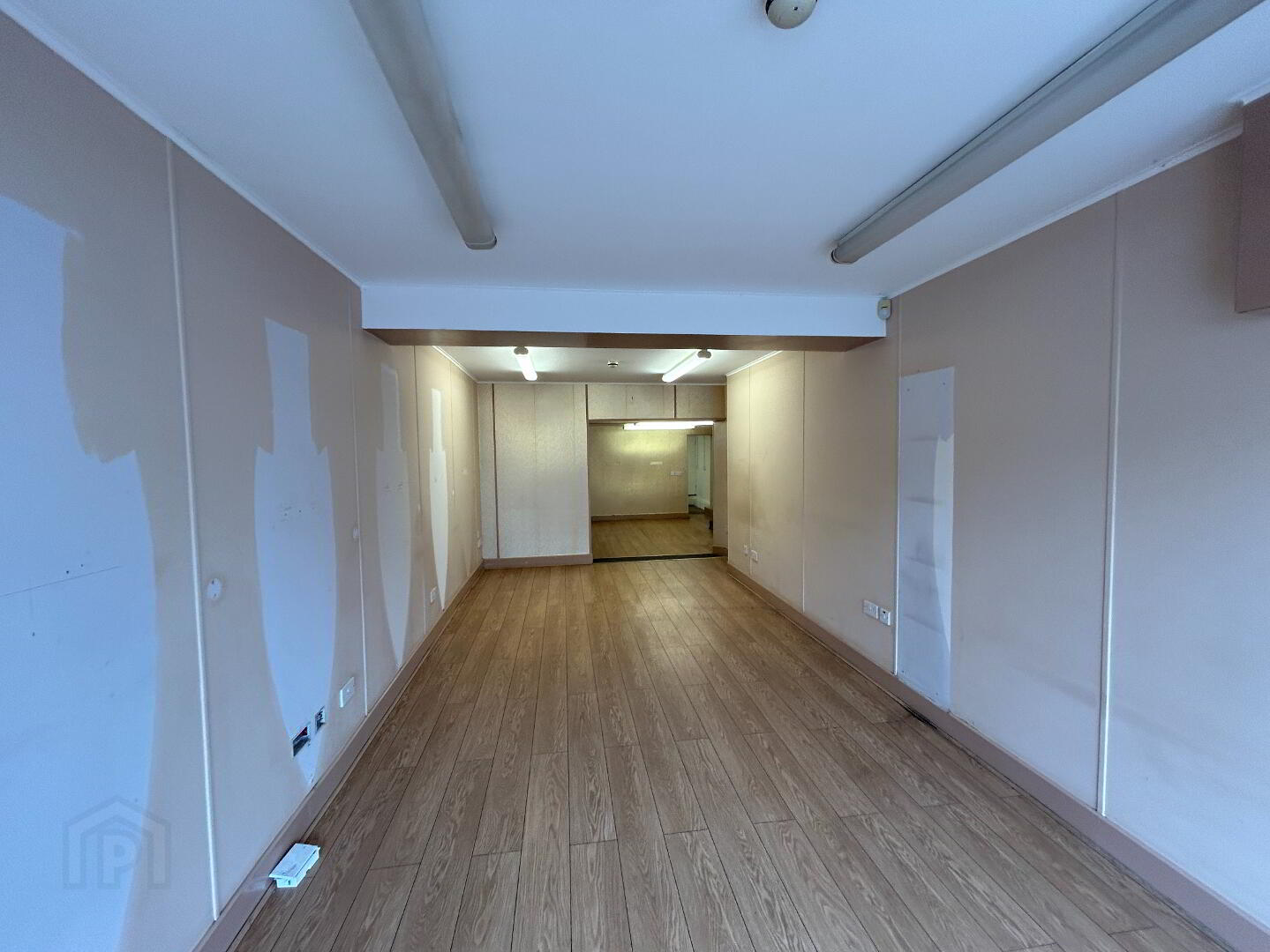 property description image