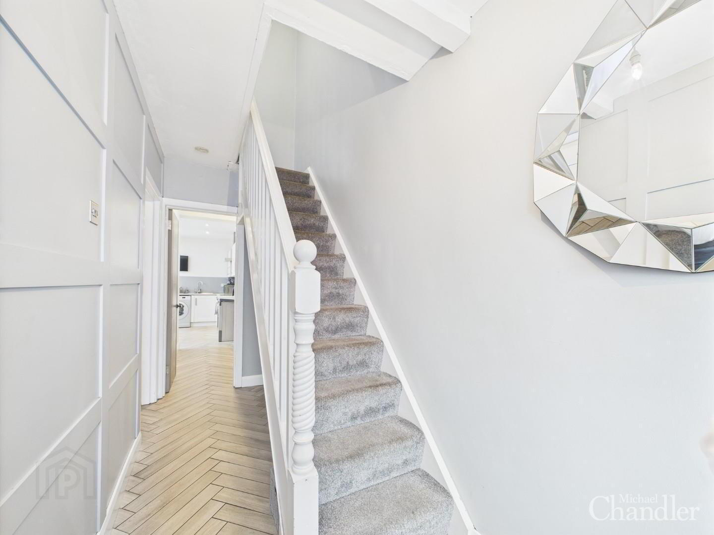 54 Connsbrook Avenue 2 of 16