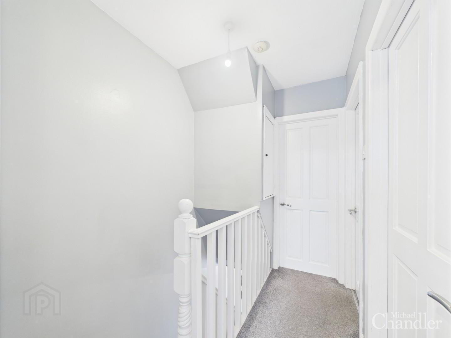 54 Connsbrook Avenue 9 of 16