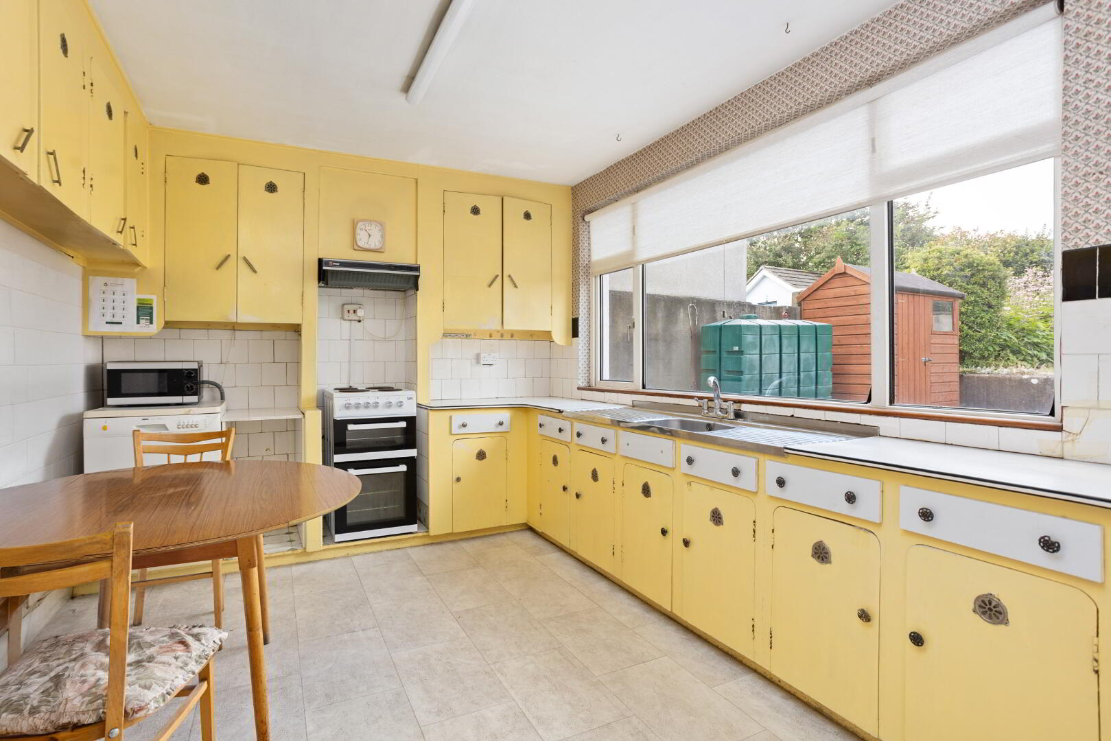 16 Ardeevin Avenue 10 of 24