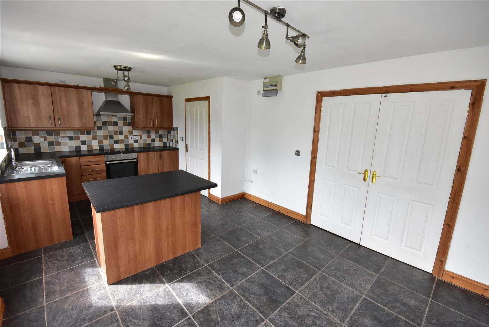 89 Millhouse Road 10 of 21