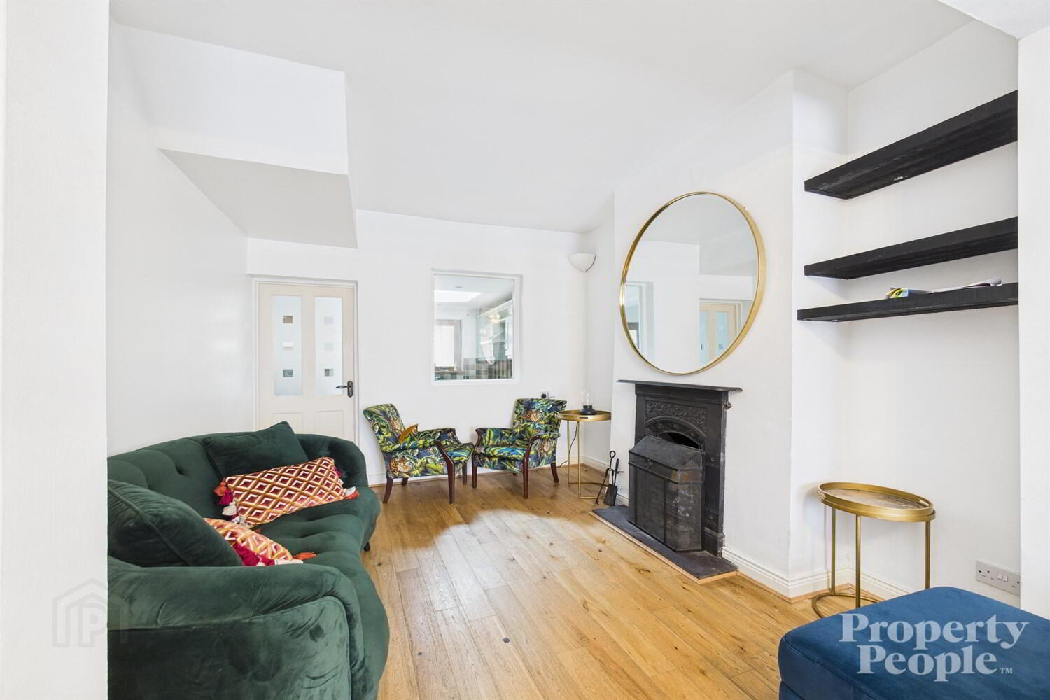 4 Artana Street 3 of 9